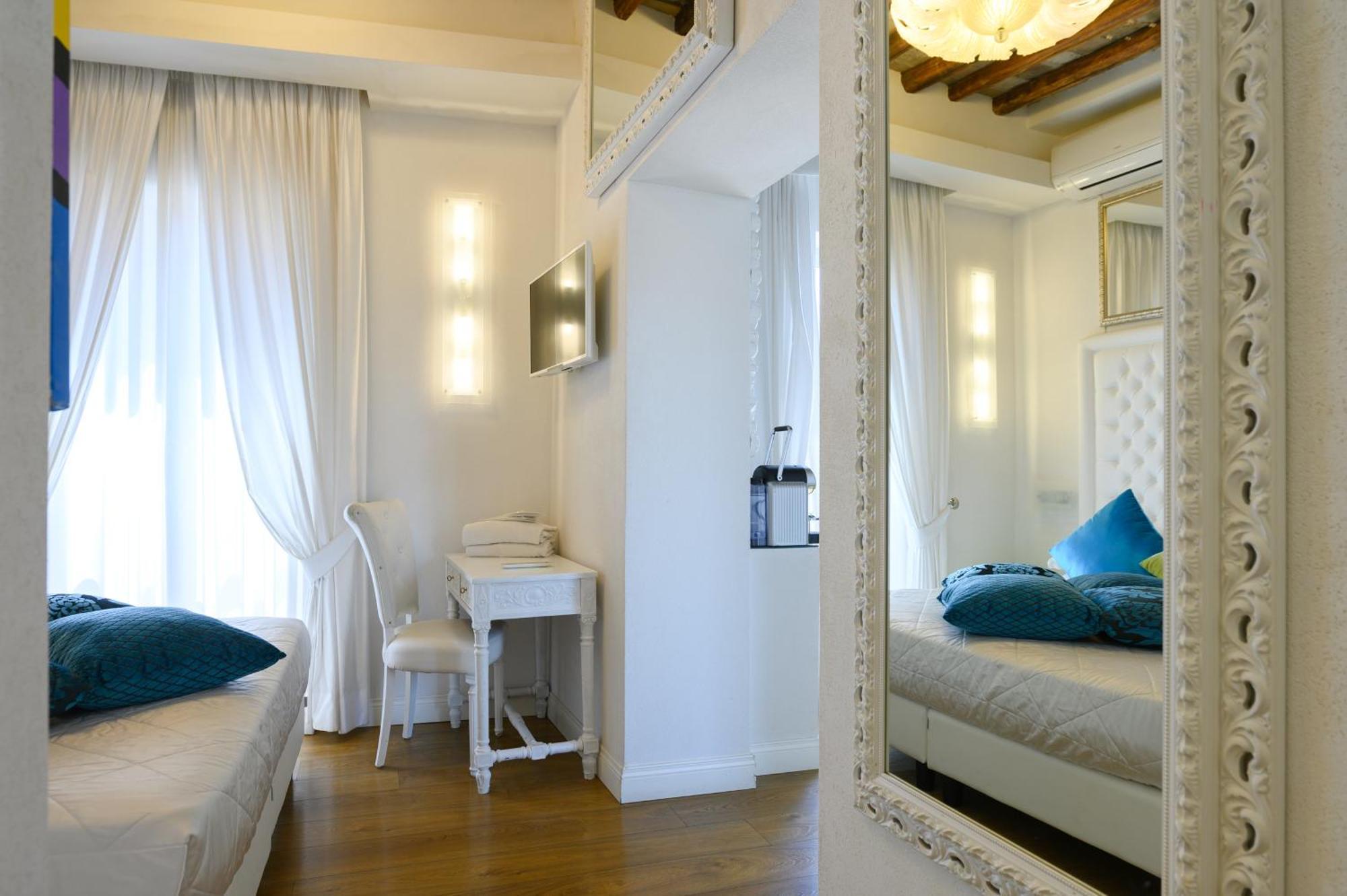 Domus Spagna Frattina Rome Chambre photo
